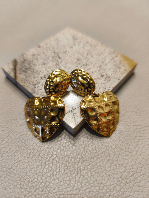 Boucles d'oreilles : COEUR DORÉ
